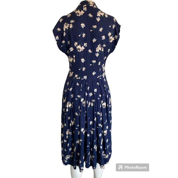 Emily and Fin Flora Freesia Retro 40’s Dress Sz UK 8 US 4 XS Navy Floral - Picture 12 of 14